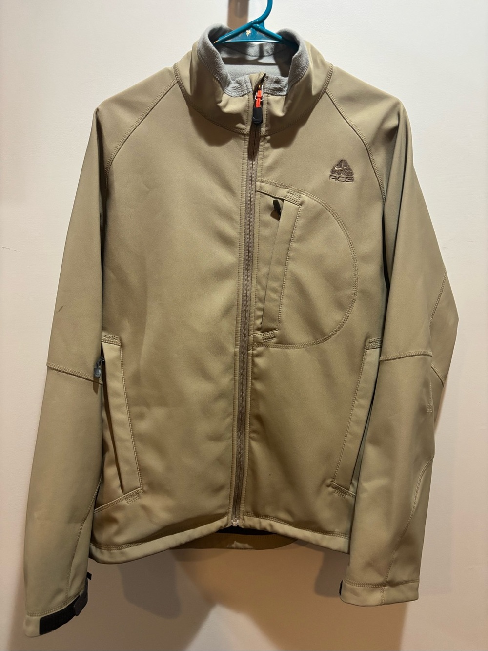 Nike ACG Men's Tan Softshell Jacket - Zip Front Y2K like new